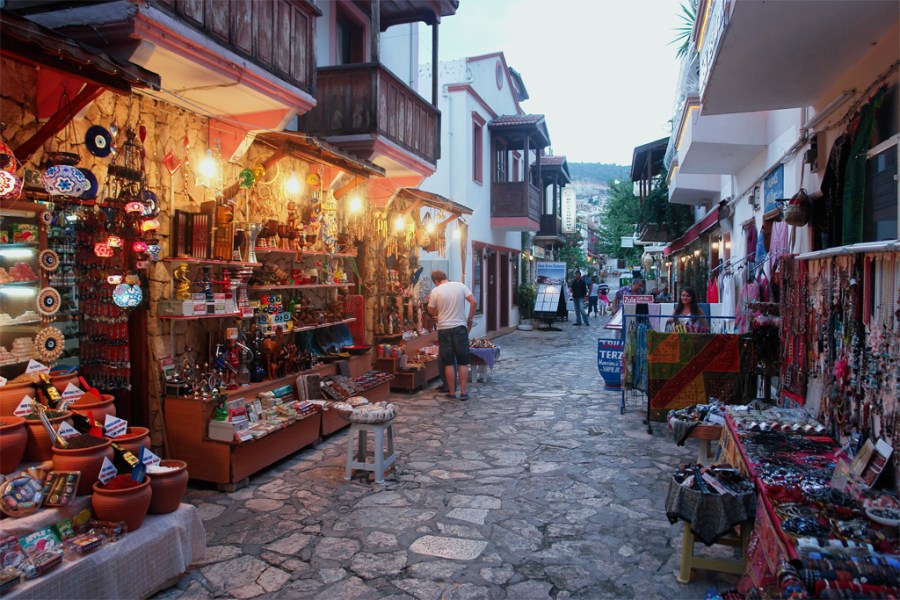kalkan-shops